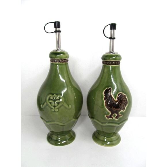 Cracker Barrel Elegant Rooster Green Oil And Vinegar Dispensers - Picture 2 of 8
